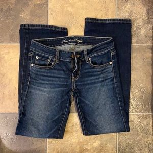 American Eagle Outfitters Favorite Boyfriend jeans